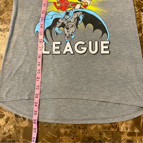 DC Justice League high-low t-shirt size S - Picture 6 of 6